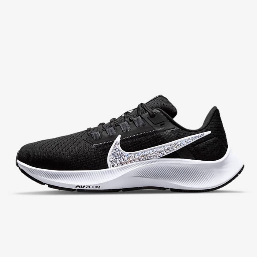 Air Zoom Pegasus 38 Women (Black/White)