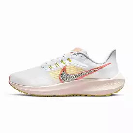 Air Zoom Pegasus 39 (White/Orange)