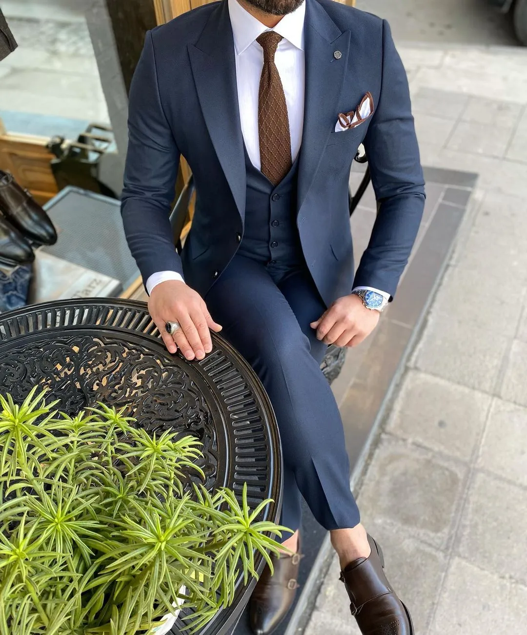 Bojoni Navy Slim-Fit Suit 3-Piece