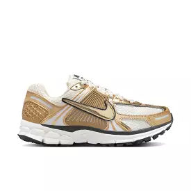 Nike Zoom Vomero 5 Gold Photon Dust/Metallic Gold-Gridiron-Sail HF7723-001